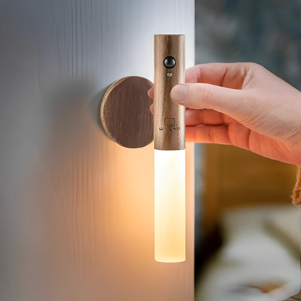 1 MotionBright™ – Luminária LED com Sensor de Movimento